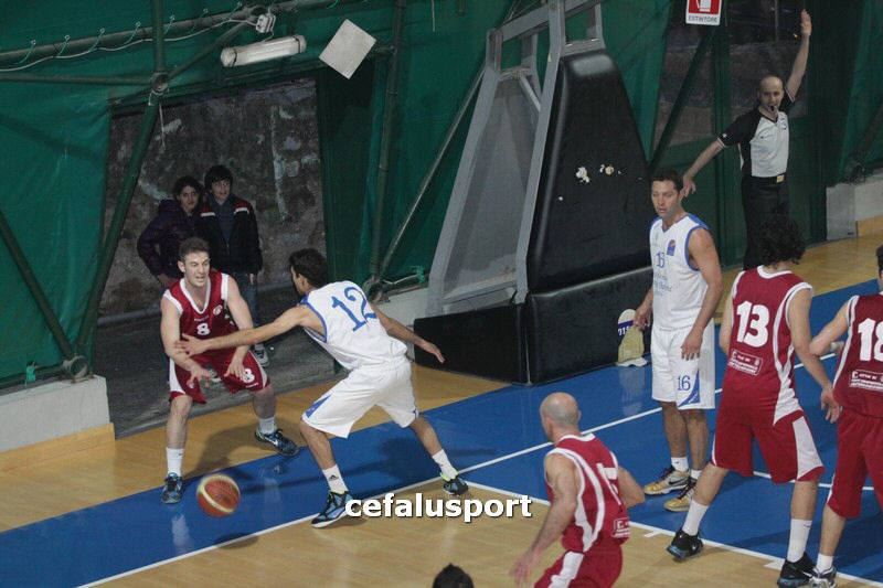 120304 sport 394_tn.jpg